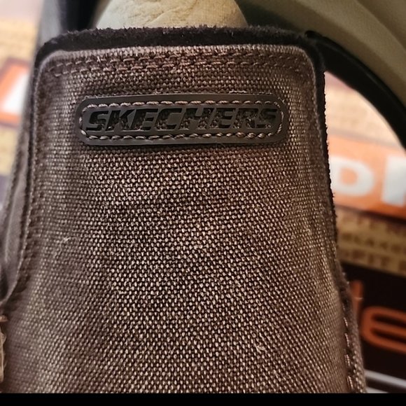 9.5 Skechers Relaxed Fit, Air Cooled, Memory Foam, Vintage Brown, Roomier Fit, N main image 6